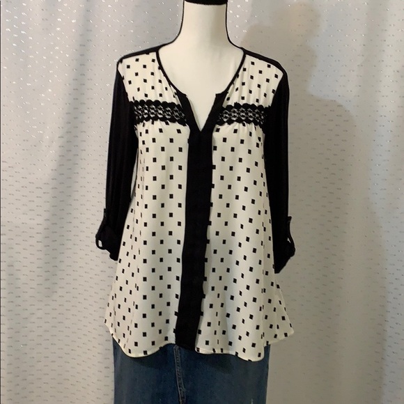 Black Rainn Tops - Black Rainn- Swing Top EUC